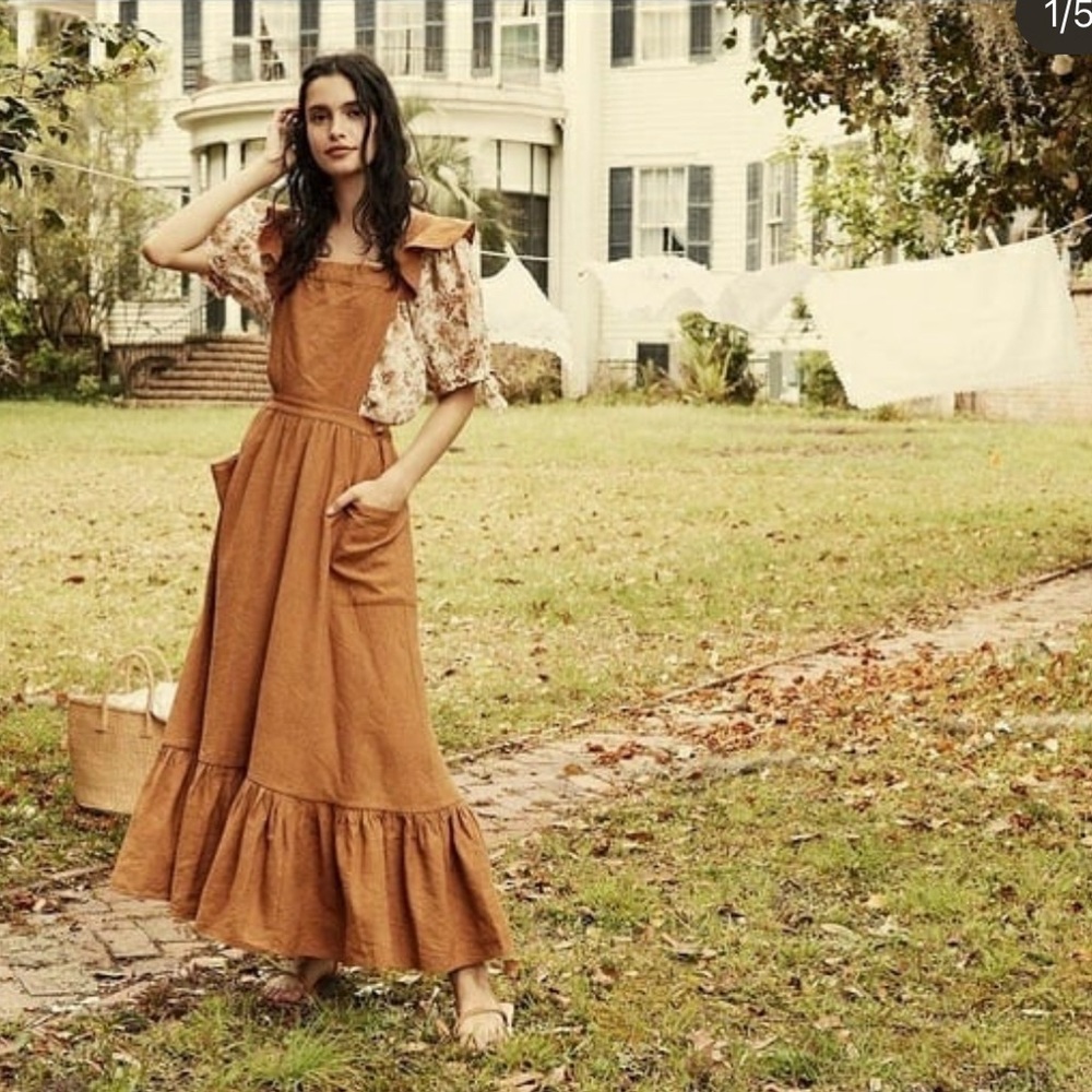 DÔEN peninsula dress